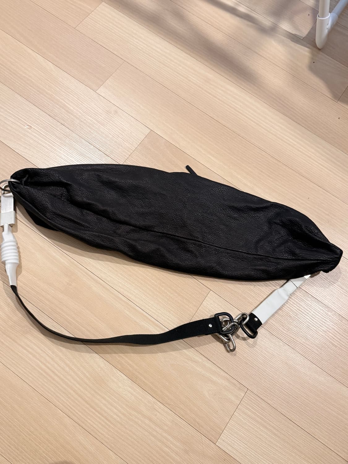 릭오웬스 체인 램스킨 크로스백 블랙 상품이미지4