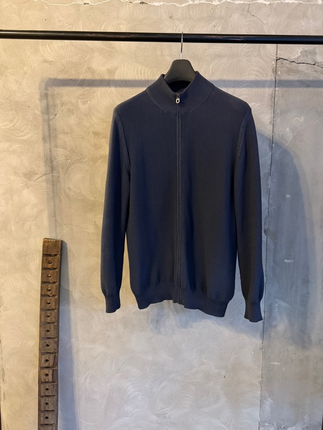 살바토레 페레가모 니트짚업 가디건 남성105 상품이미지10