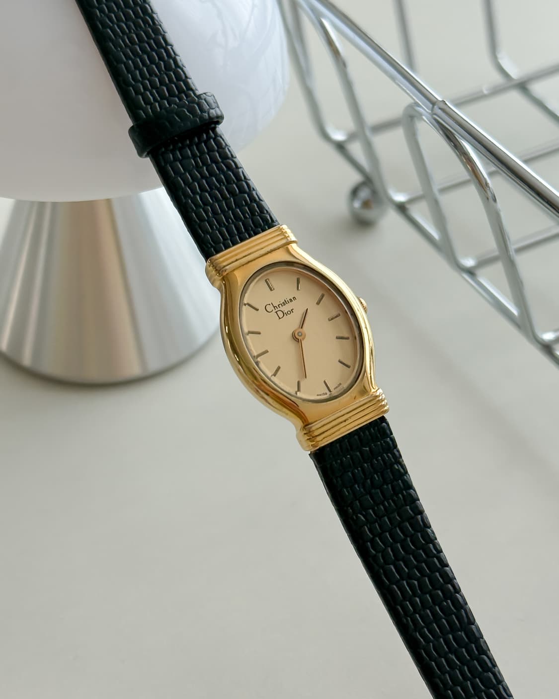 디올 오벌 라운드 시계 상품이미지1
