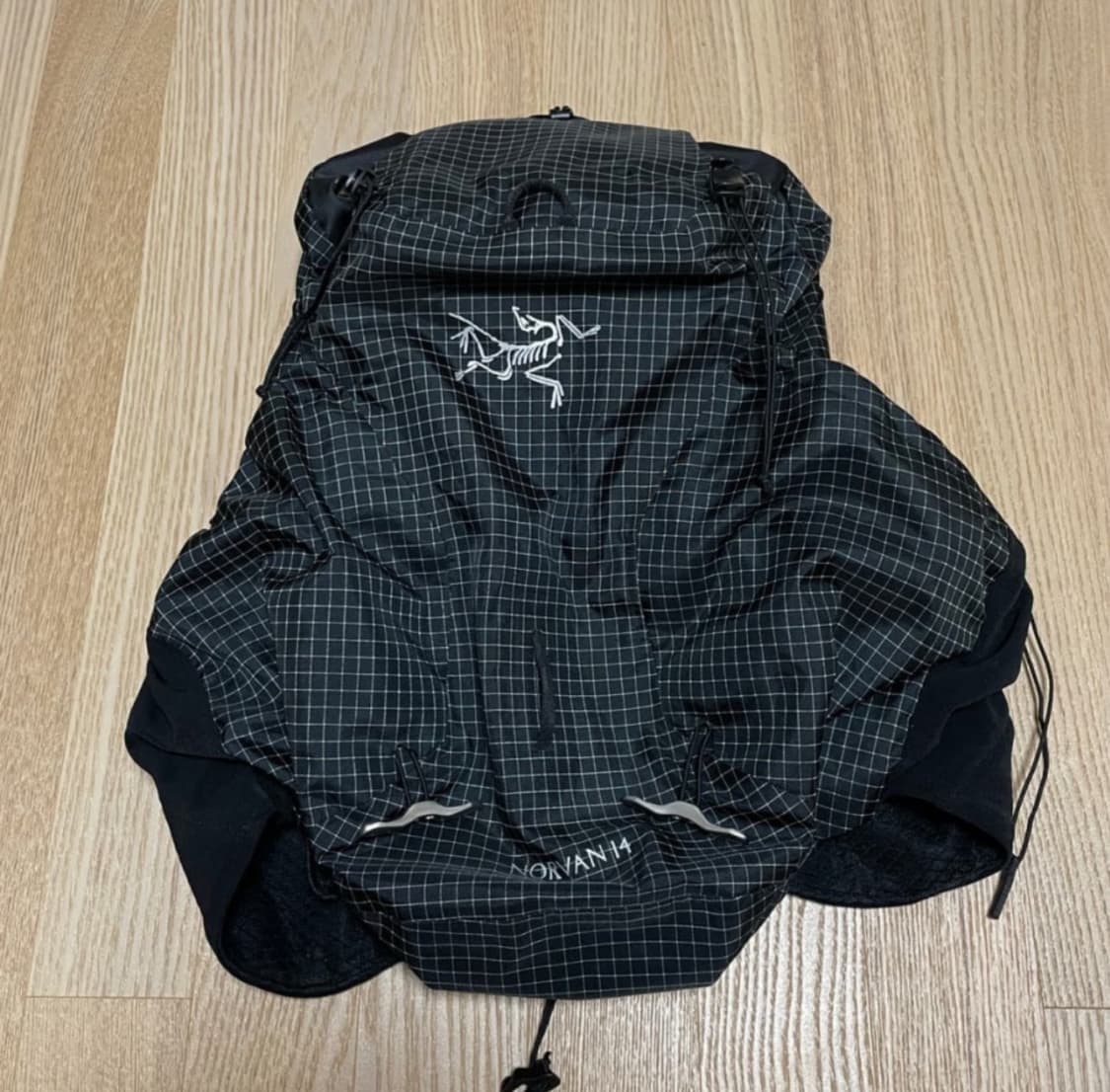 아크테릭스 노반 14 M사이즈 상품이미지1