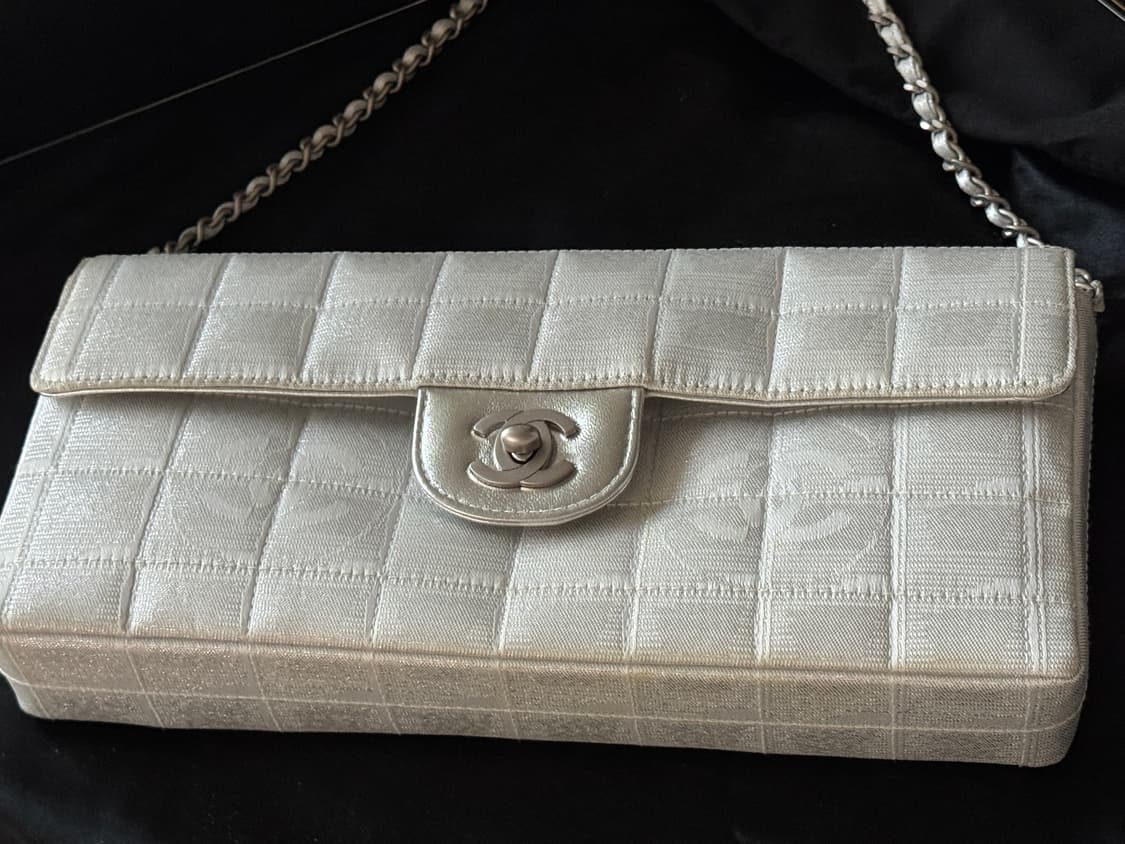샤넬 CC 초코바 바게트 트래블 체인 숄더백 실버 상품이미지2