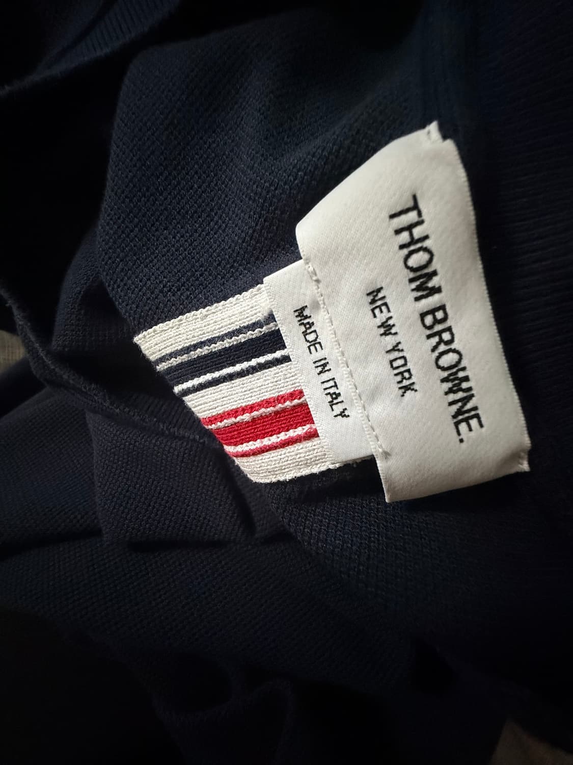 톰브라운 백삼선 네이비 반팔 티셔츠 급처 상품이미지4