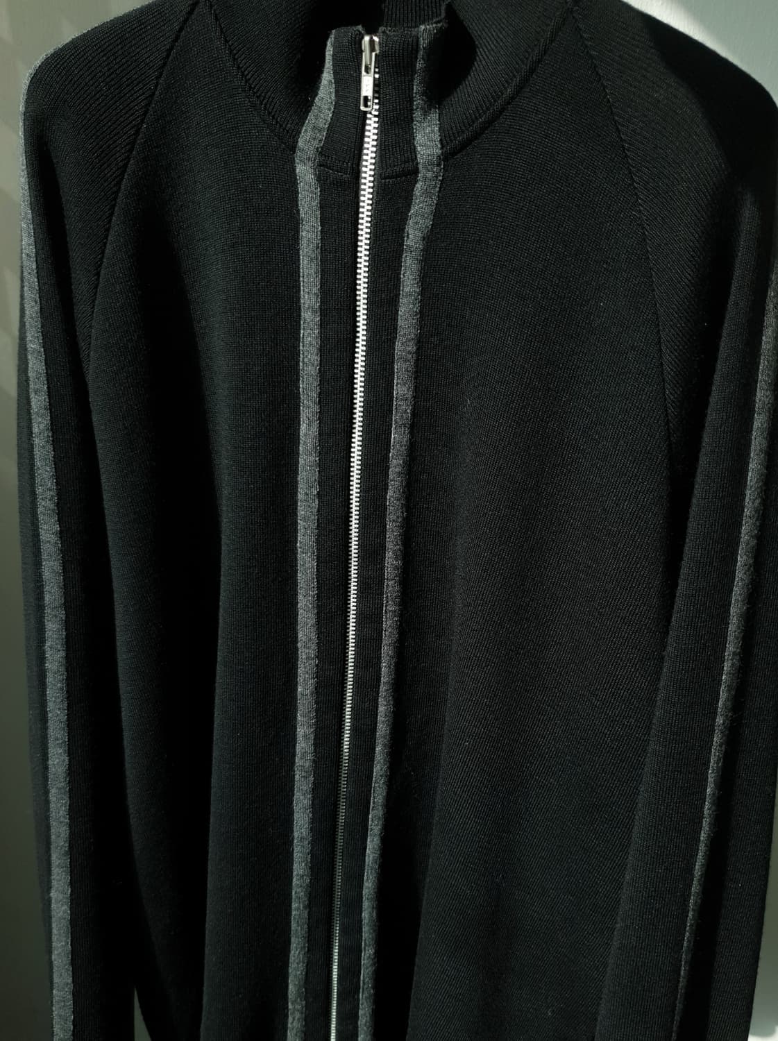 00s Y's Wool Zip-Up
by Yohji Yamamoto 상품이미지4