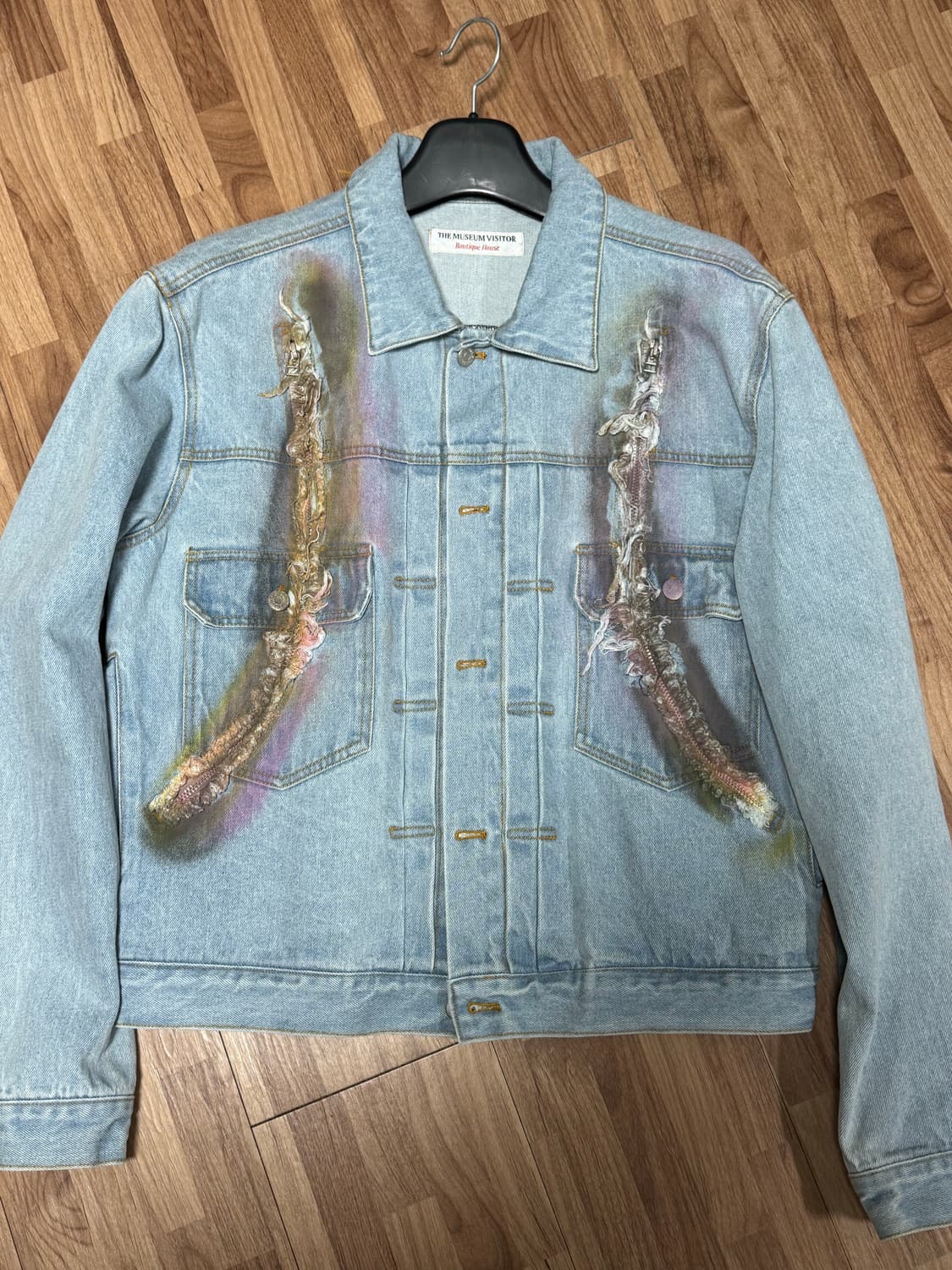 더뮤지엄비지터 스프레이 커브 지퍼 자켓 L 상품이미지1