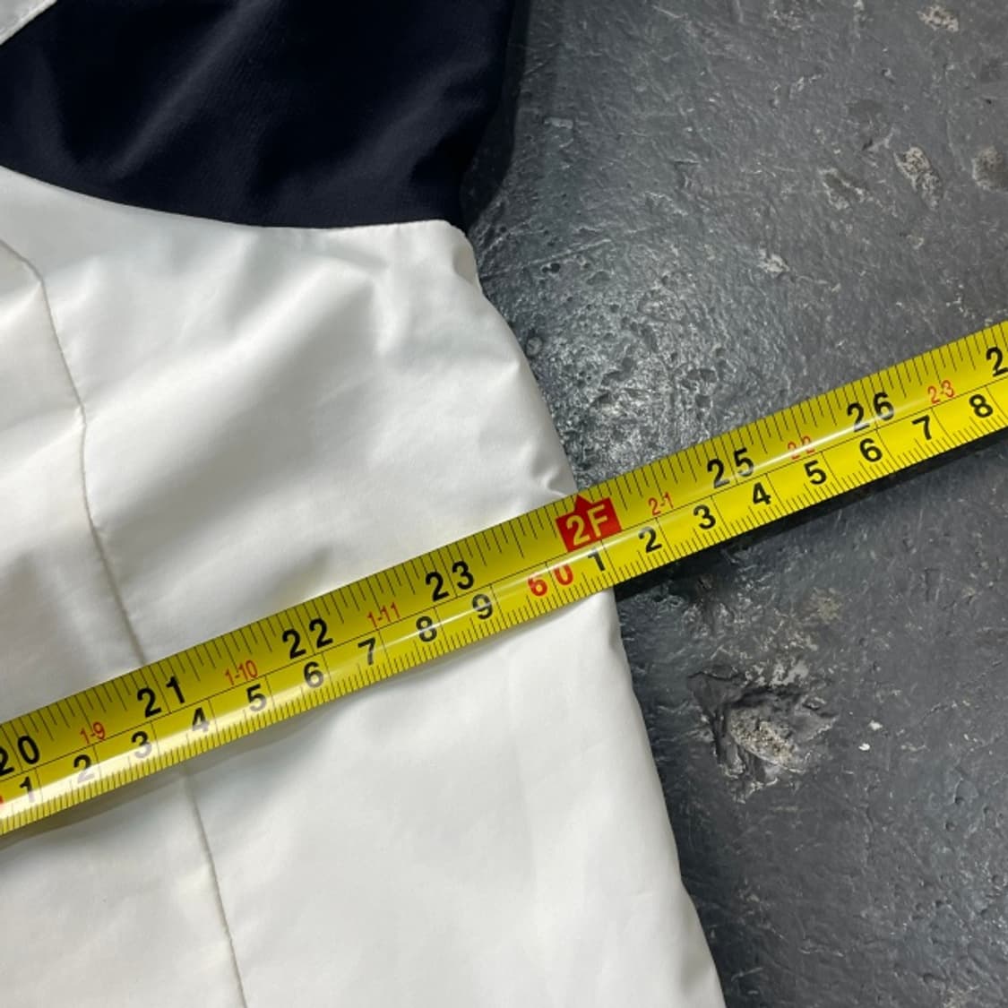 105 디스커버리 바람막이  상품이미지8