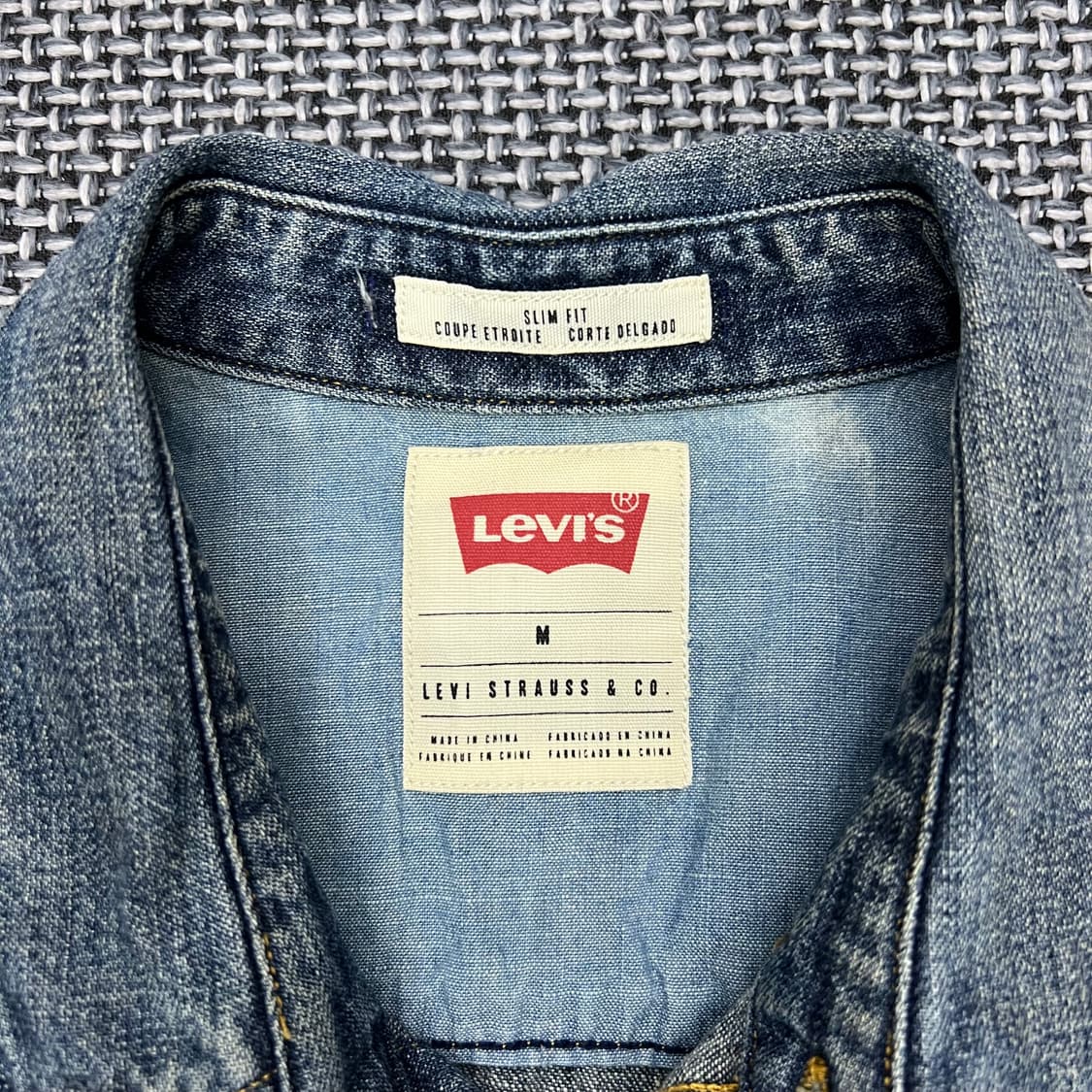 리바이스 슬림핏 데님셔츠 상품이미지2