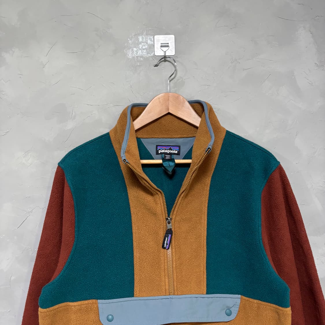 파타고니아 신칠라 플리스 아노락 베어 브라운 상품이미지2