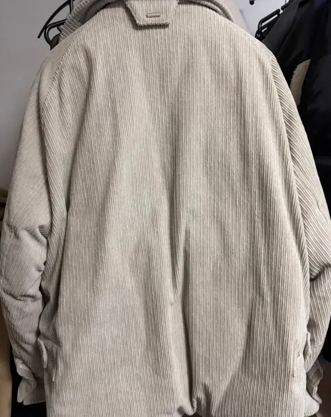 솔리드옴므 코듀로이 패딩 점퍼 50사이즈 아이보리색 상품이미지2