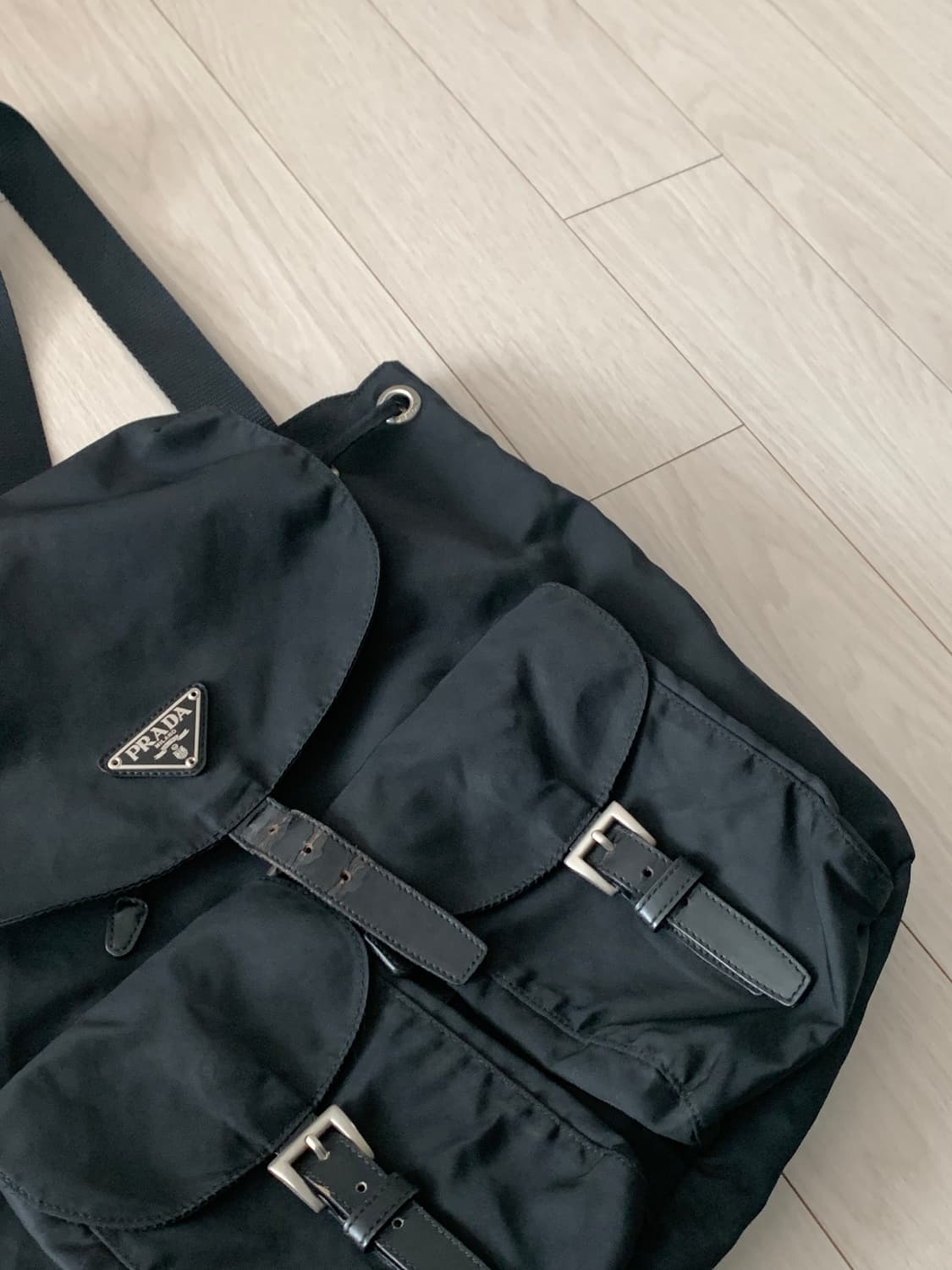 (정품)프라다백팩 미듐사이즈 상품이미지6