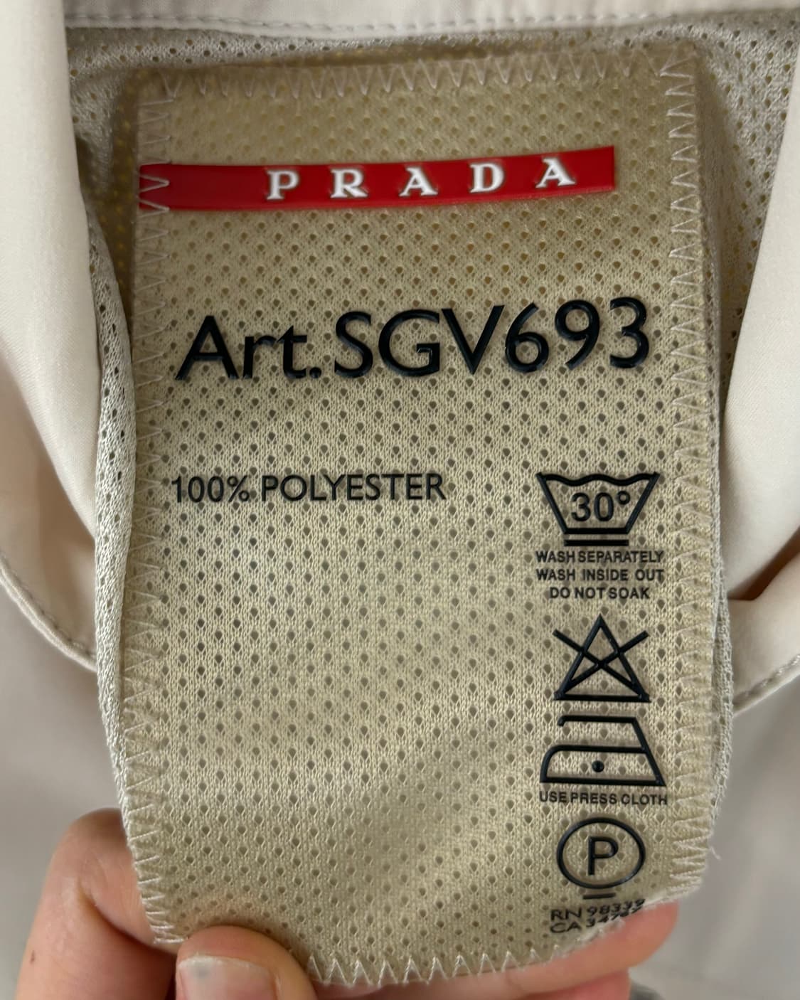 프라다 고어텍스 집업 자켓 상품이미지7