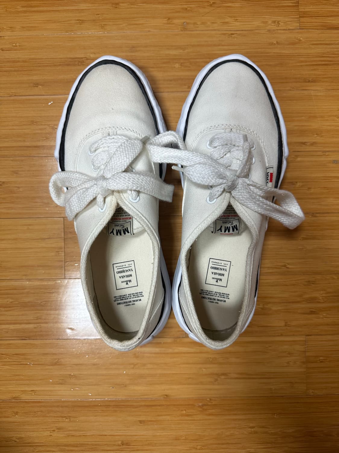 메종 미하라 야스히로 베이커 OG 솔 캔버스 로우 컷 스니커즈 화이트 상품이미지3