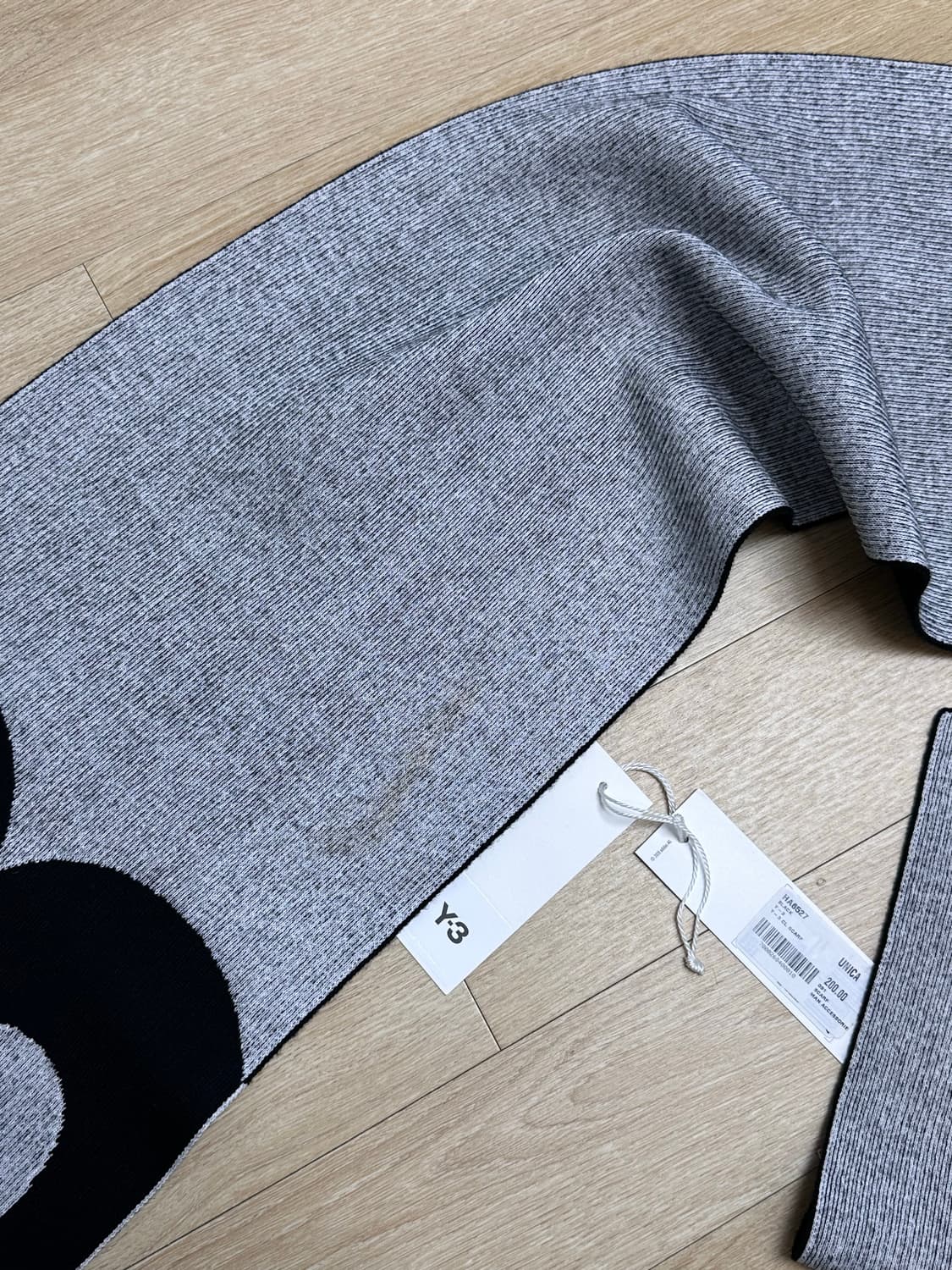 y3 요지야마모토 아디디스 머플러 상품이미지8