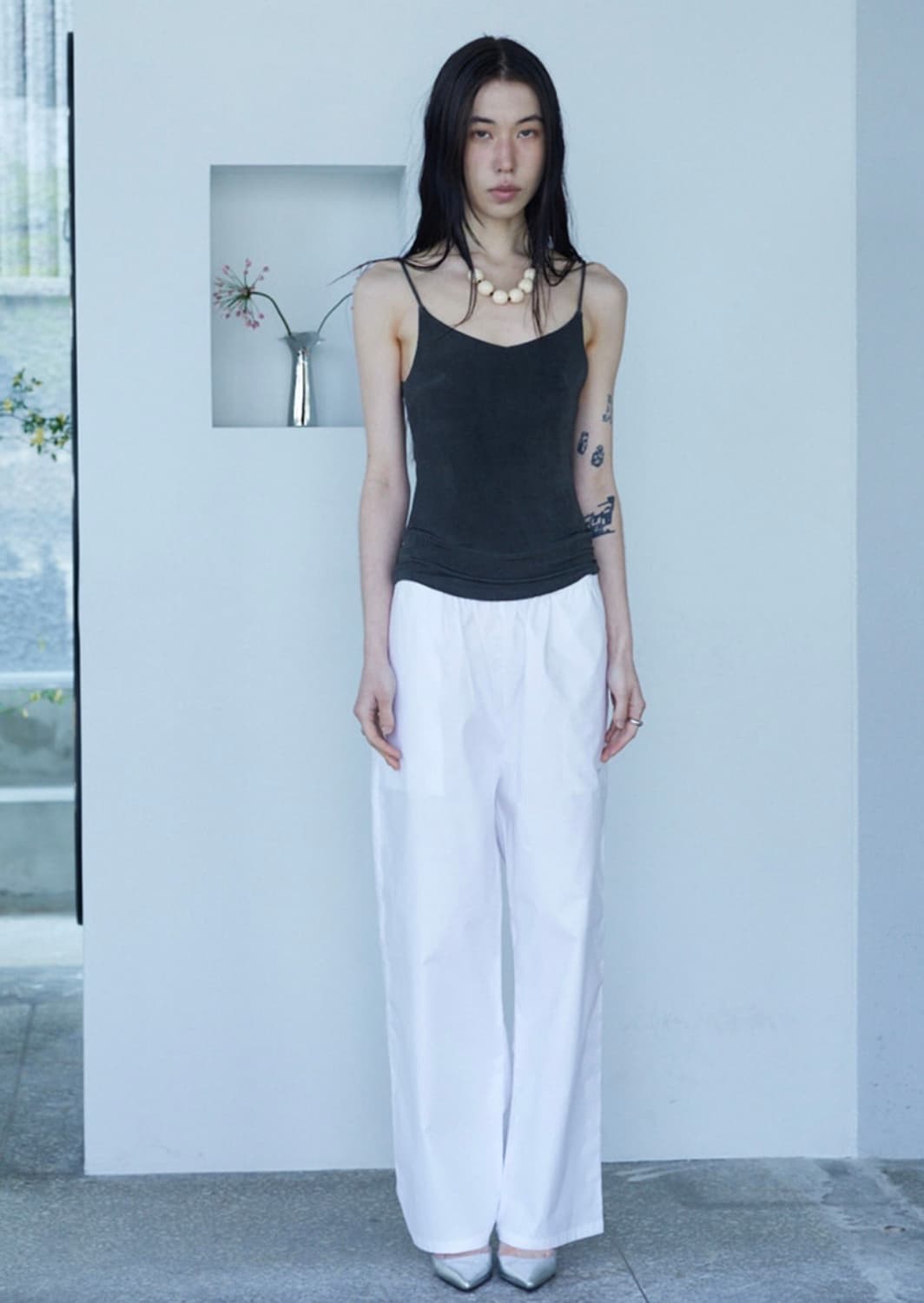 퍼스널랭귀지 BLOCK STRING T in charcoal 키야기 상품이미지1