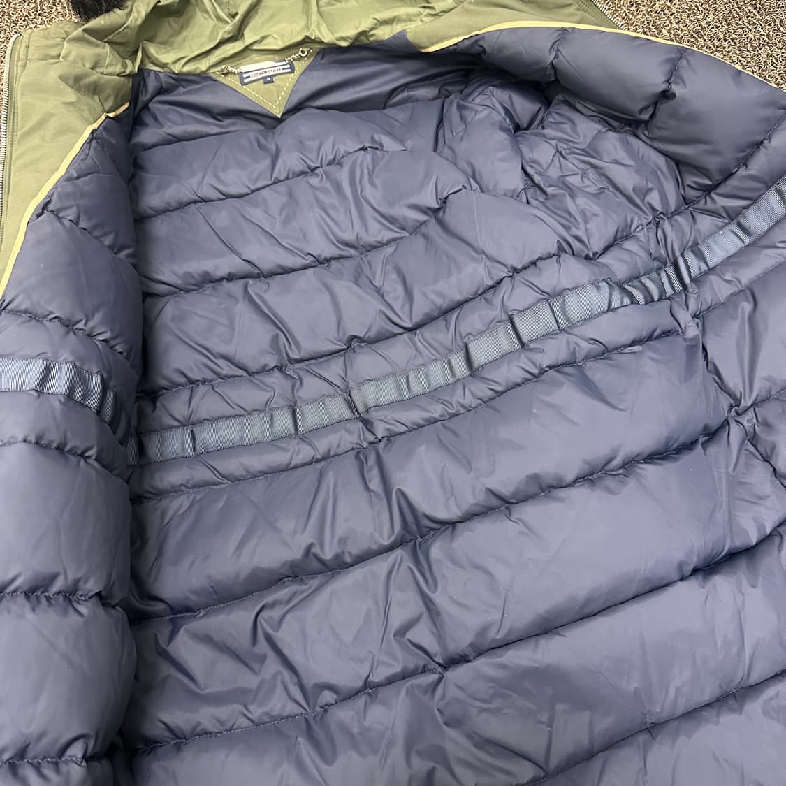 타미힐피거 여성 구스다운 야상 점퍼 패딩 카키 M 상품이미지7