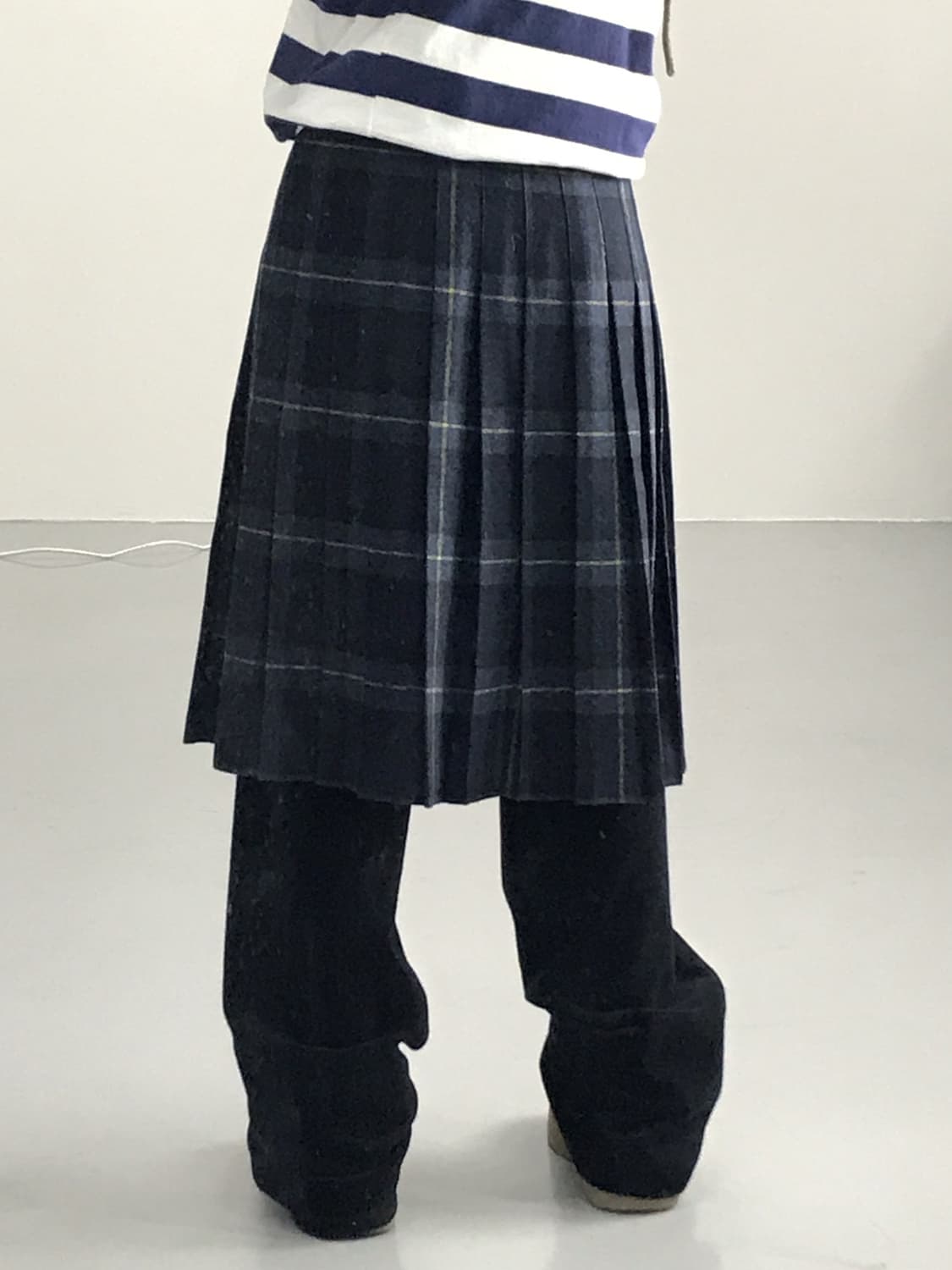 O’NEIL OF DUBLIN Wool Tartan Lap Skirt 상품이미지3