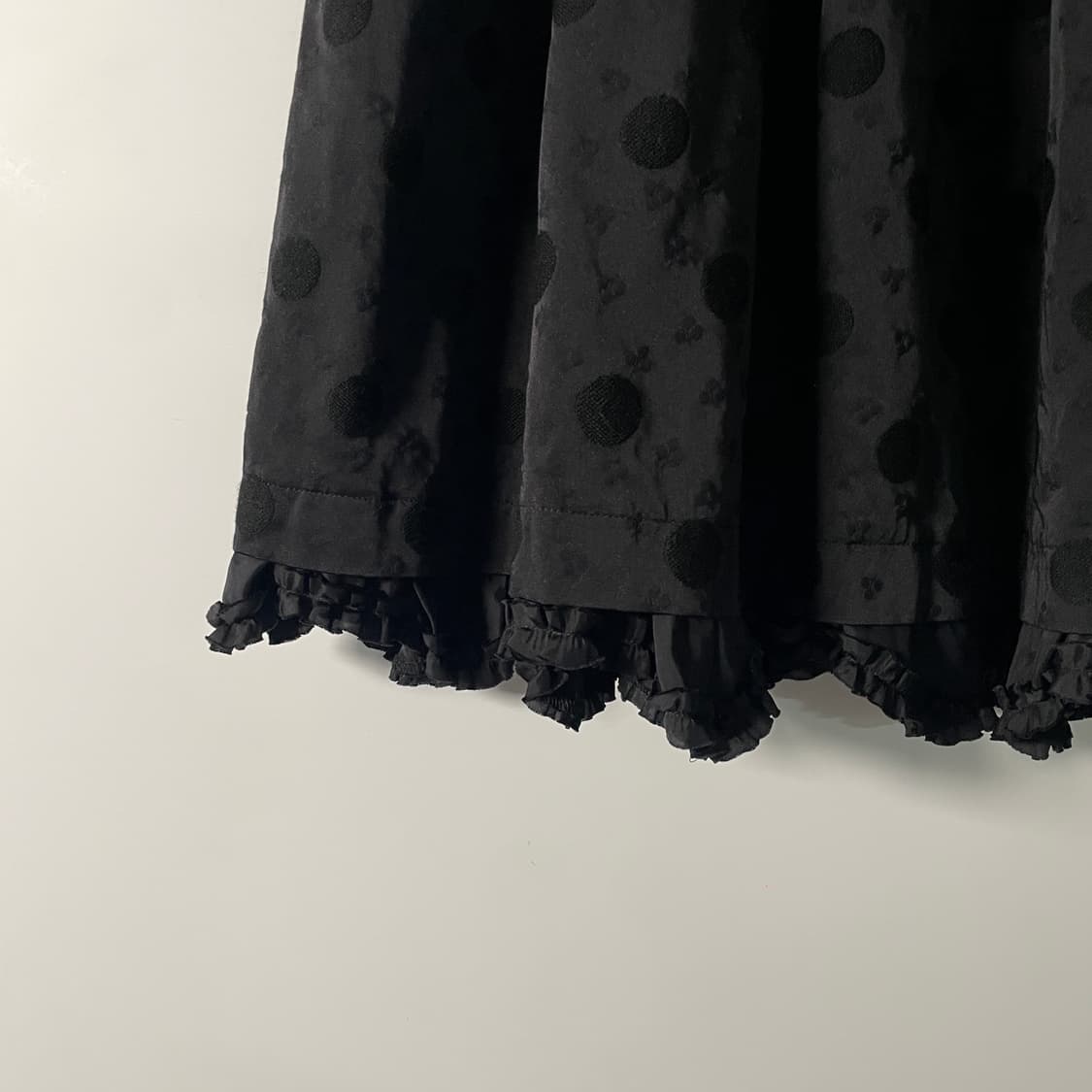 꼼데가르송 트리콧 우먼스 도트 셔링 롱 스커트 (onp.73)   상품이미지4