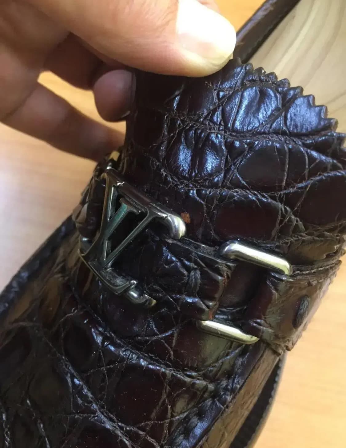 루이비통 페니로퍼(크로커다일 스킨-악어가죽)8 사이즈 상품이미지6