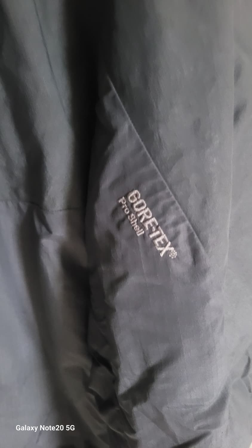 아크테릭스 피션 프리마로프트 고어텍스자켓 상품이미지3