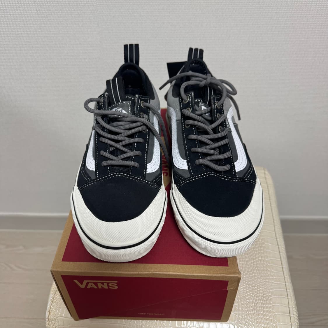 (240, 새 제품) 반스 올드스쿨 MTE 워터프루프 블랙 퓨터 화이트 상품이미지2