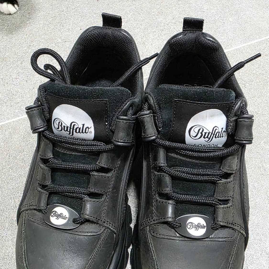 버팔로 런던 블랙 상품이미지3