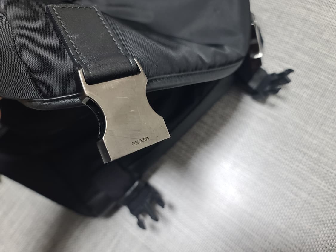 프라다 카메라백 바이커백 크롬 레더 숄더백 크로스백 va1063 상품이미지10