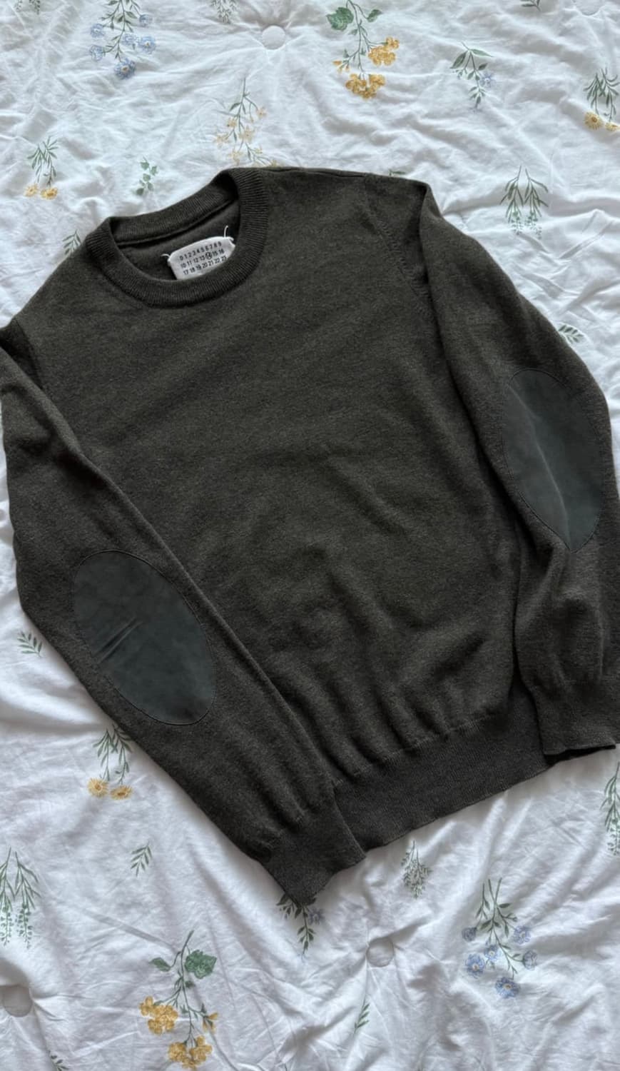 메종 마르지엘라 앨보패치 라나울 니트 상품이미지1