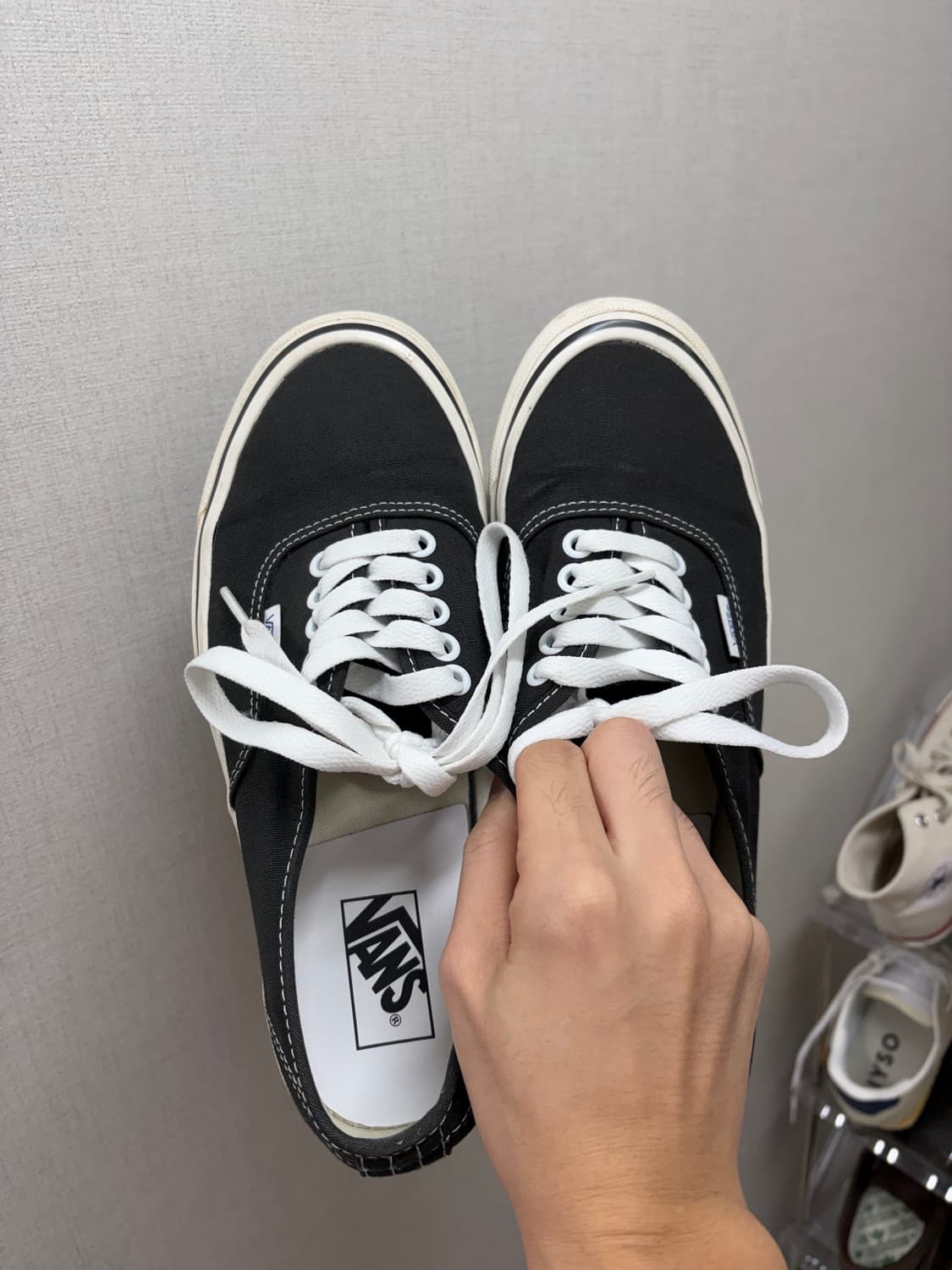 반스 애너하임 어센틱 44dx 블랙 265 상품이미지2