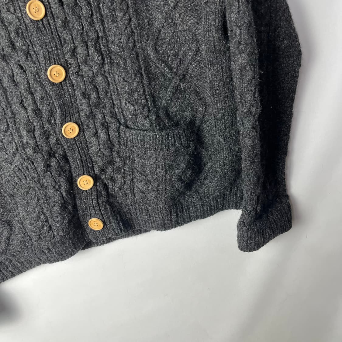 [JPN] 빈티지 우드버튼 아란 케이블 울 가디건 상품이미지3
