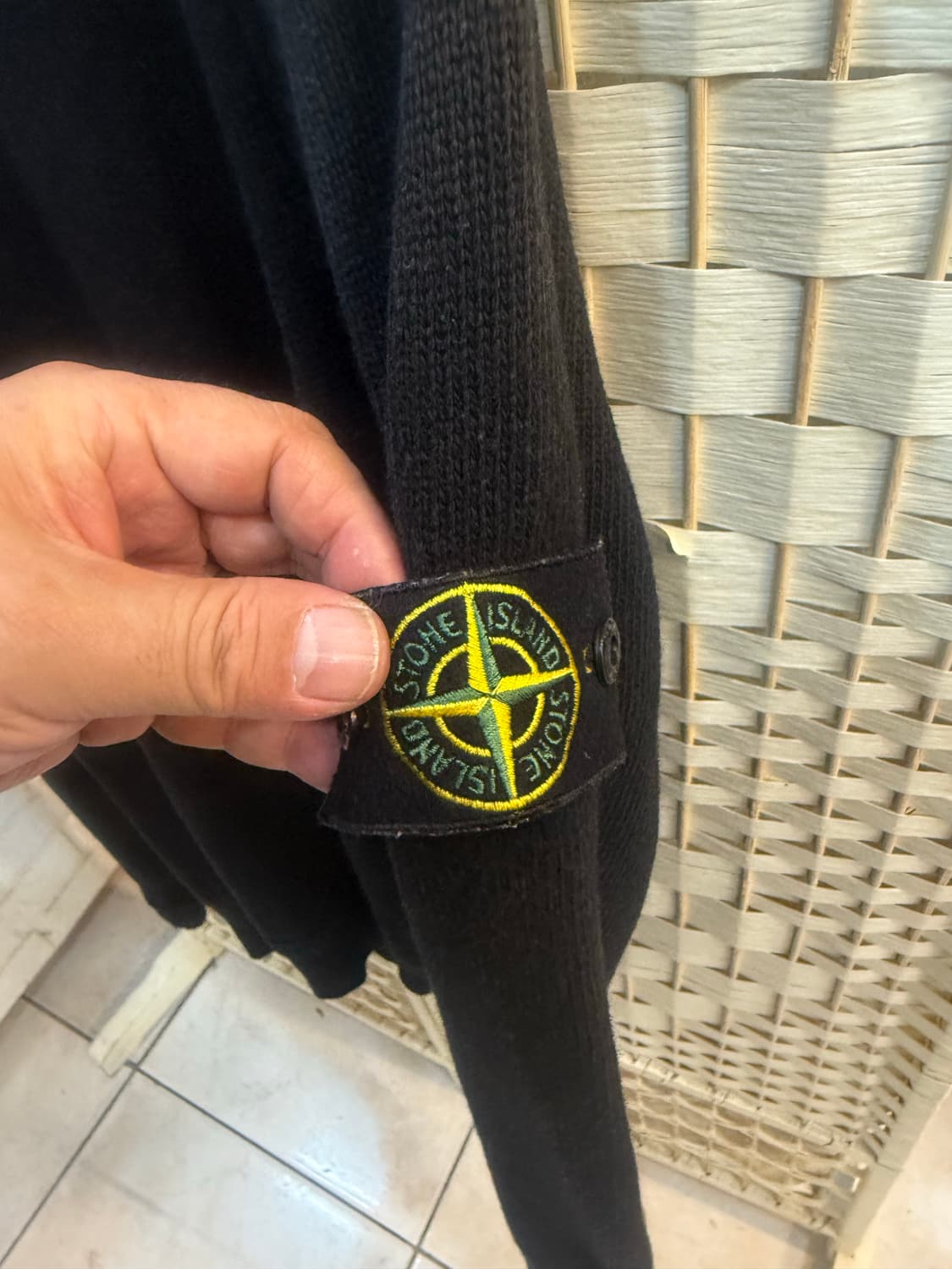 100/19fw 정품 스톤아일랜드 크루넥 니트 팝니다 상품이미지3