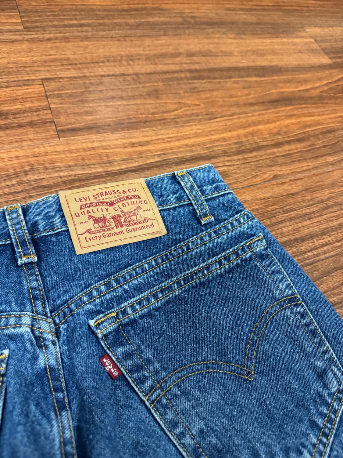 리바이스 남성 스트레이트핏 데님팬츠 상품이미지4