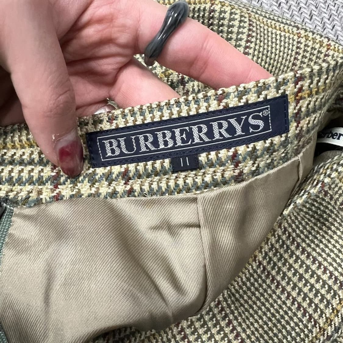 버버리 체크 스커트v0673 상품이미지6