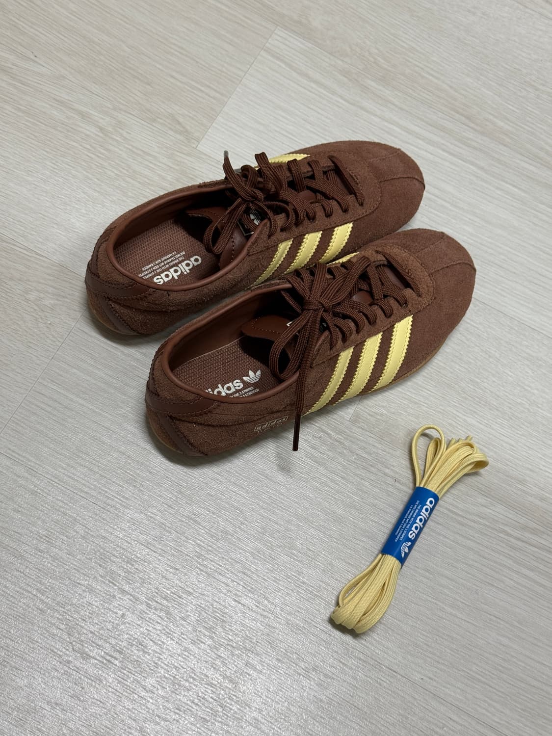 아디다스 도쿄 - 브라운:옐로우 230 새제품 상품이미지2