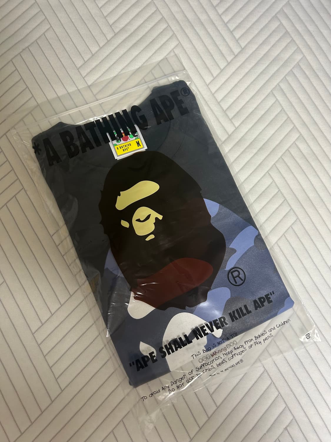 (새상품/L) 베이프 빅에이프 헤드 카모 블랙 네이비 상품이미지2