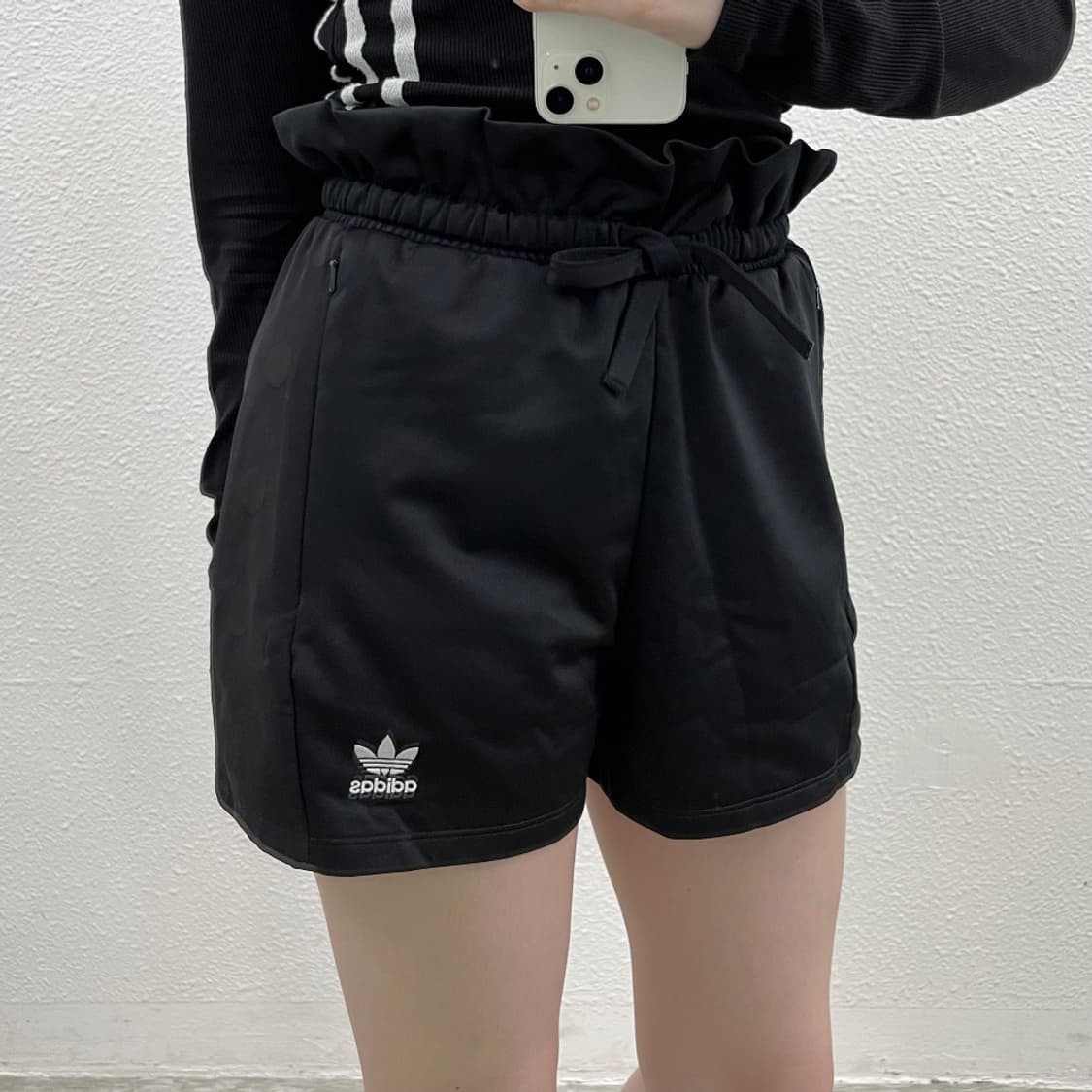 아디다스 벨리스타 사이드도트 블랙 숏팬츠 XS 상품이미지5