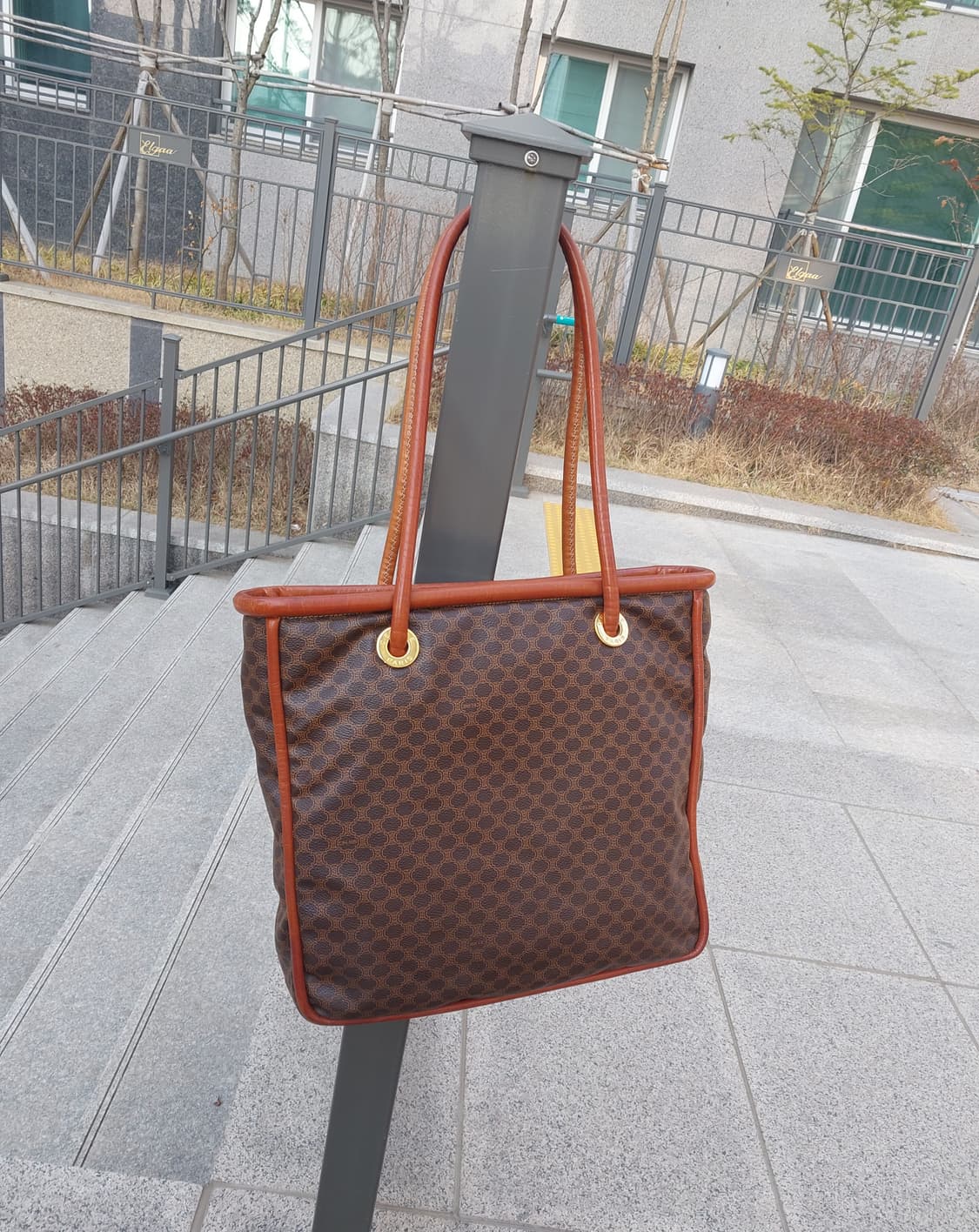 올드 셀린느 마카담 스퀘어 숄더백 (정품) 상품이미지1