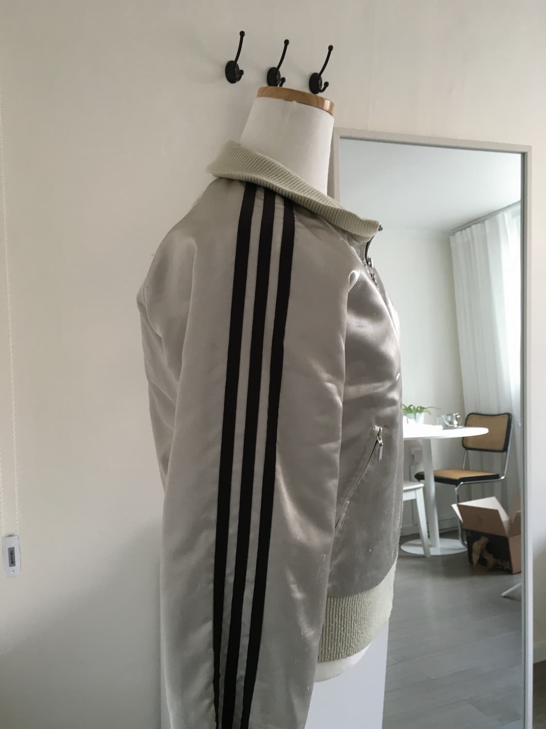 아디다스 빈티지 블루종 점퍼 상품이미지2