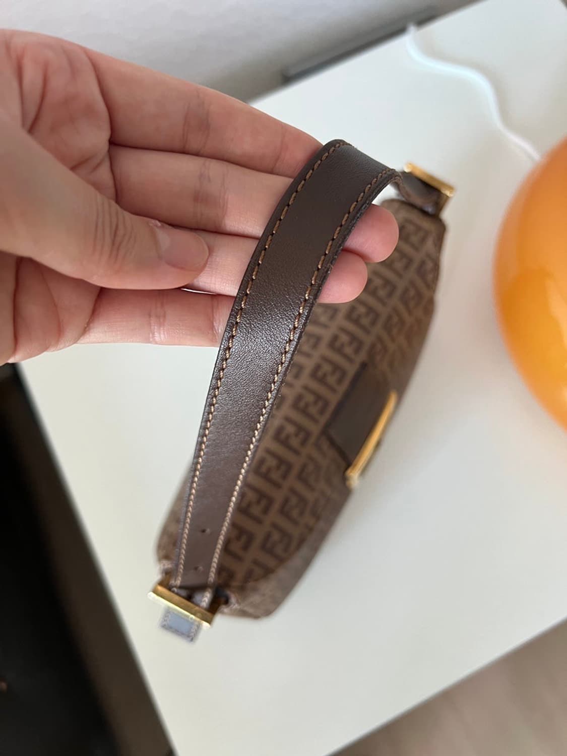 정품 펜디 바게트백 숄더백 상품이미지2