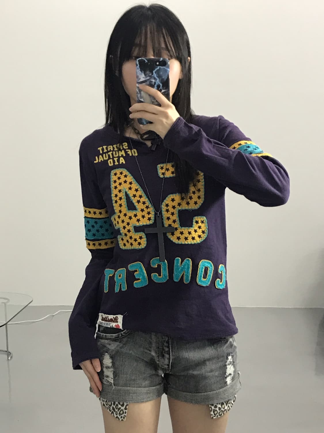 Rough Kitsch Graphic Long Sleeve 상품이미지1