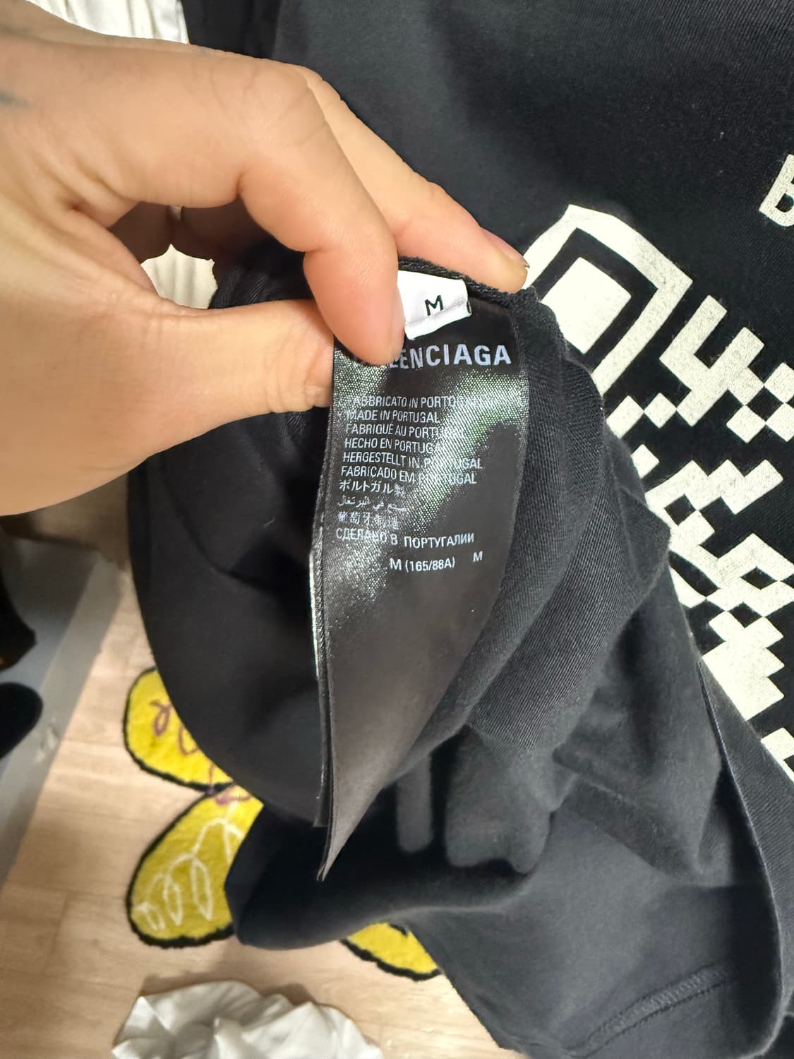 발렌시아가 우크라이나 롱슬리브 상품이미지7