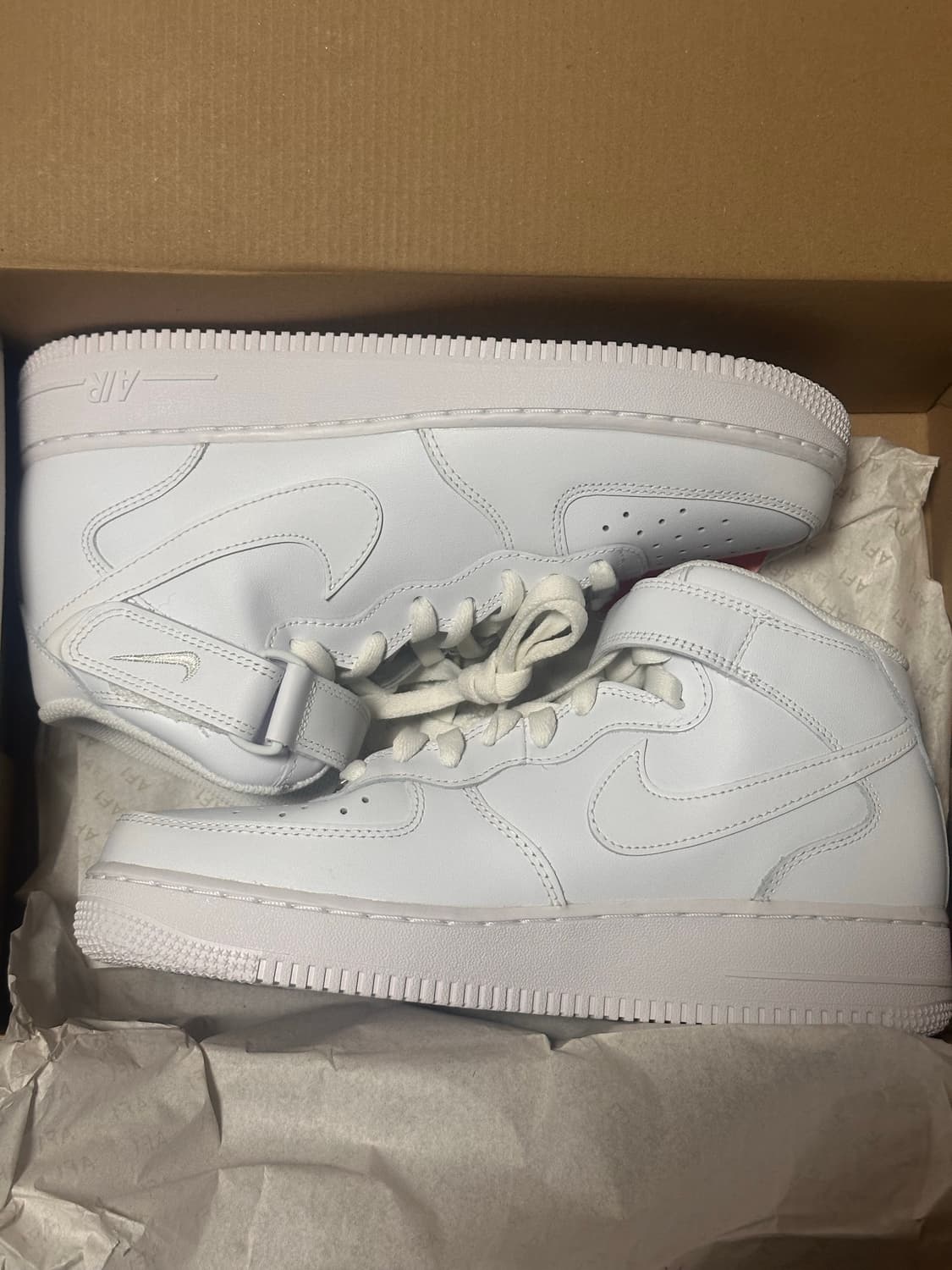 우먼스 나이키 에어포스 미드 화이트 상품이미지4