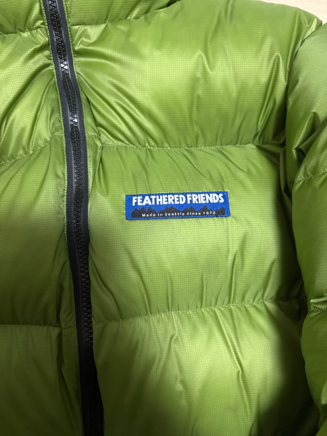 패더드 프렌드 유광 그린 구형 M 상품이미지3