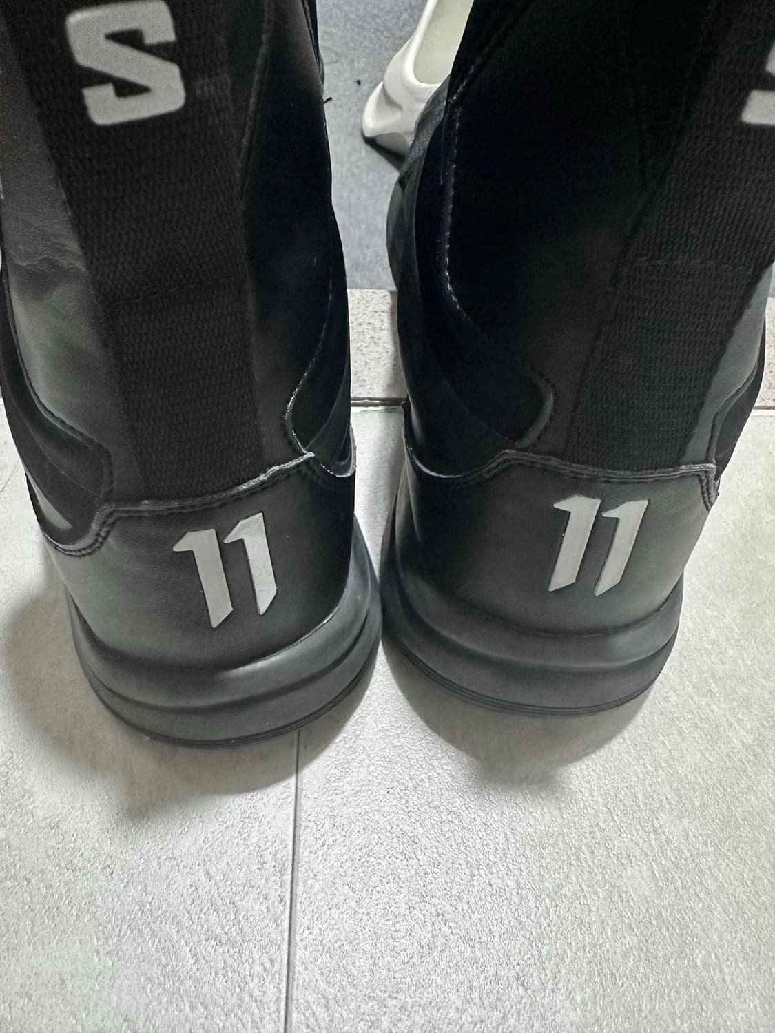 살로몬 11by 보리스비잔사베리 블랙 상품이미지2