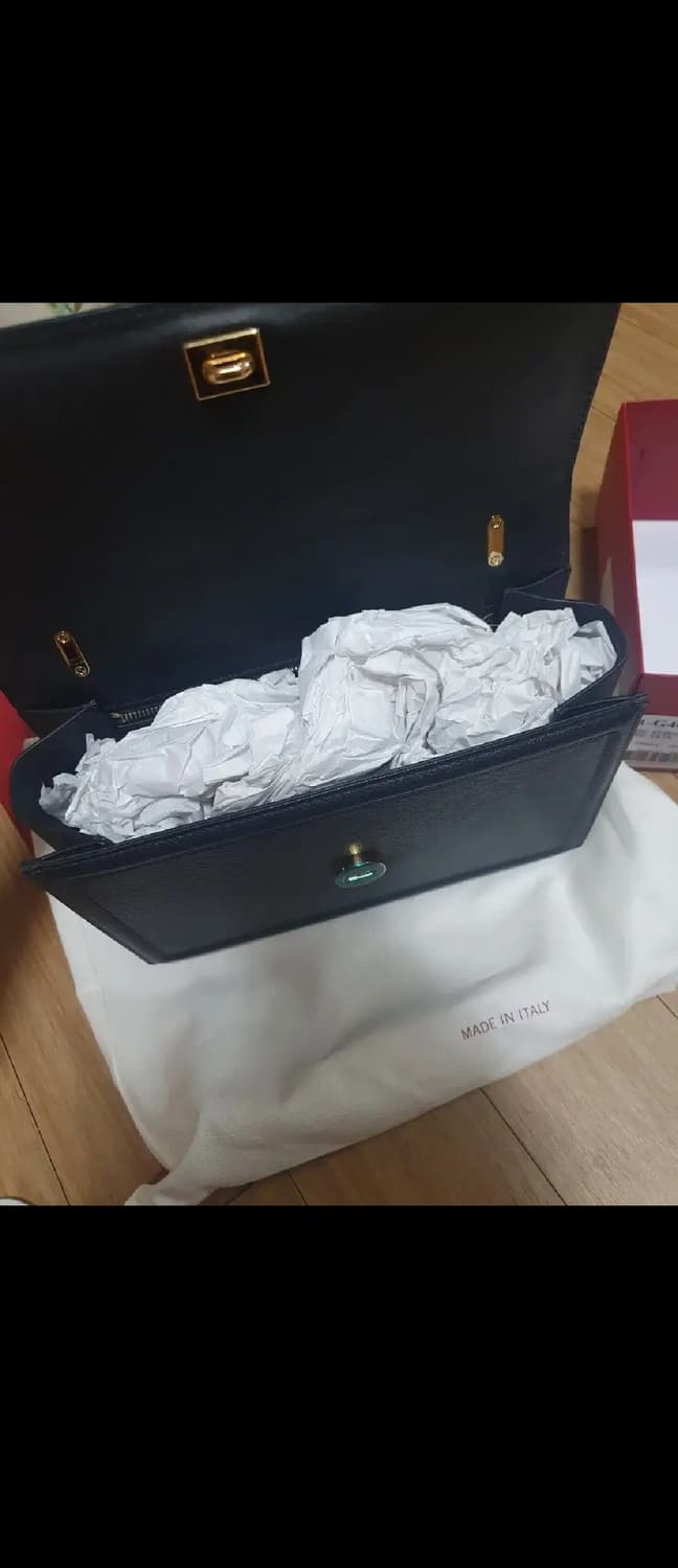 지방시 호보백 상품이미지5