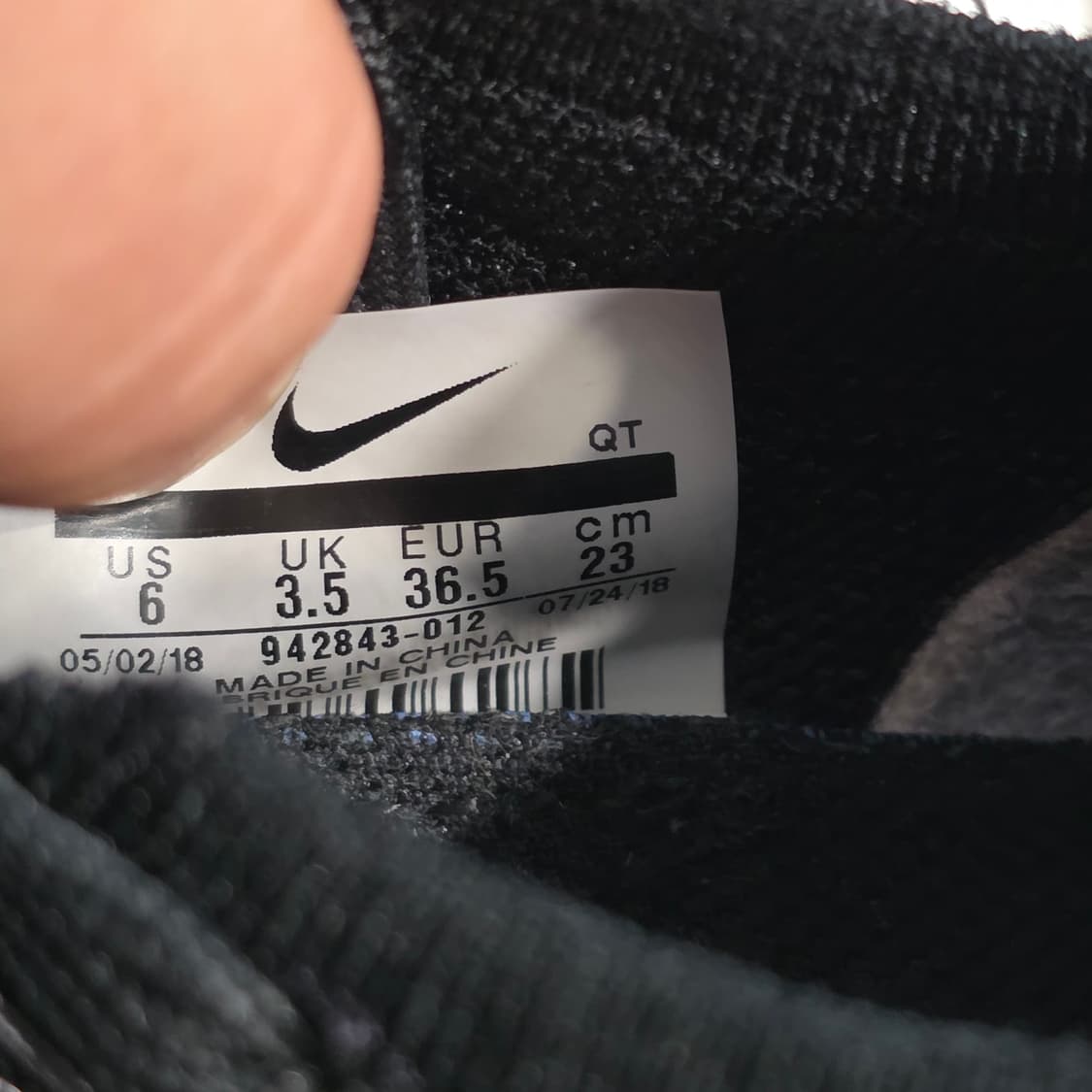 6q-25:나이키 에어 베이퍼맥스 플라이니트 2 블랙-골드 (23 cm) 상품이미지10