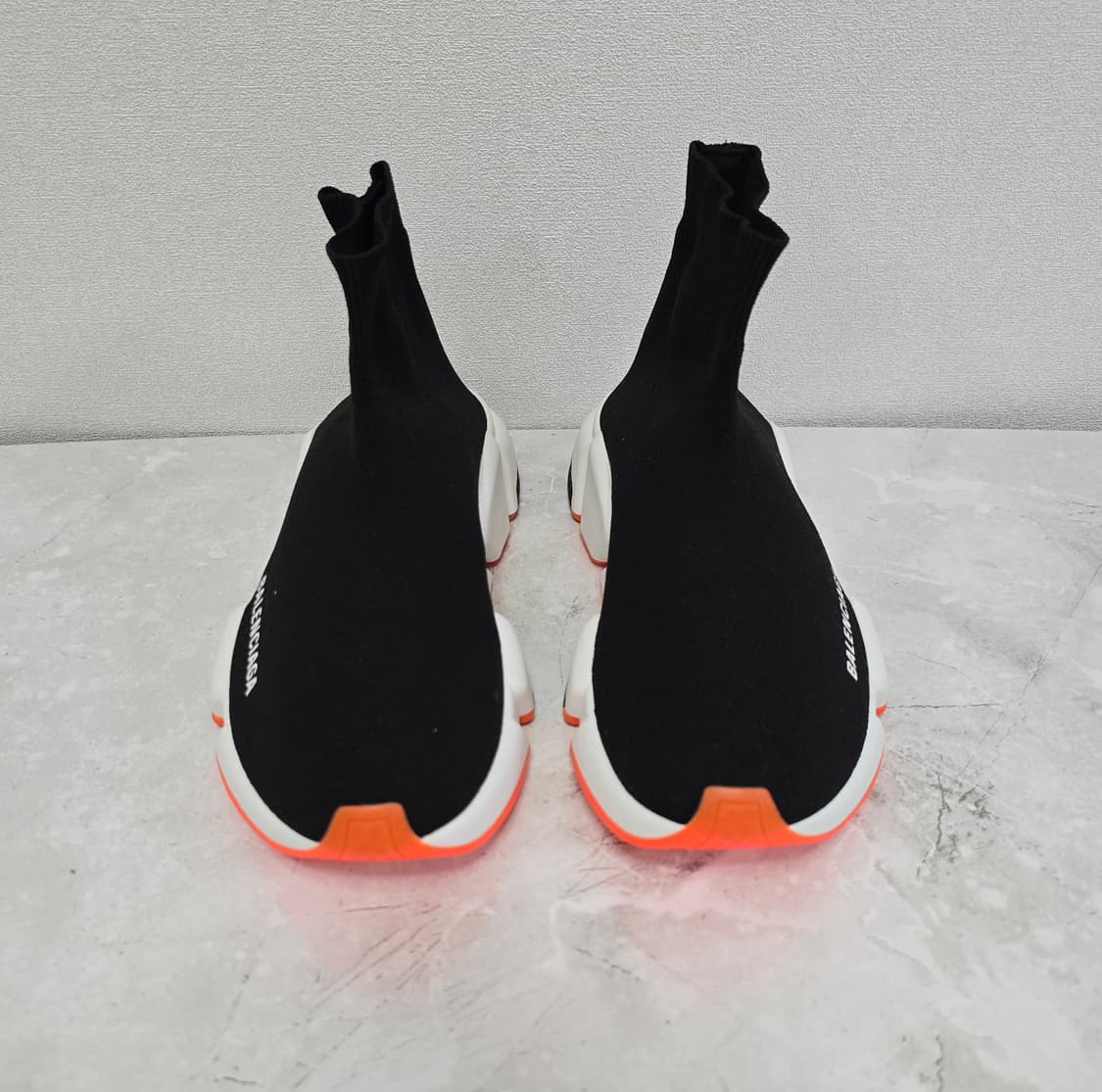 발렌시아가 스피드러너 스니커즈 신발 35사이즈 225 230 오렌지 상품이미지2