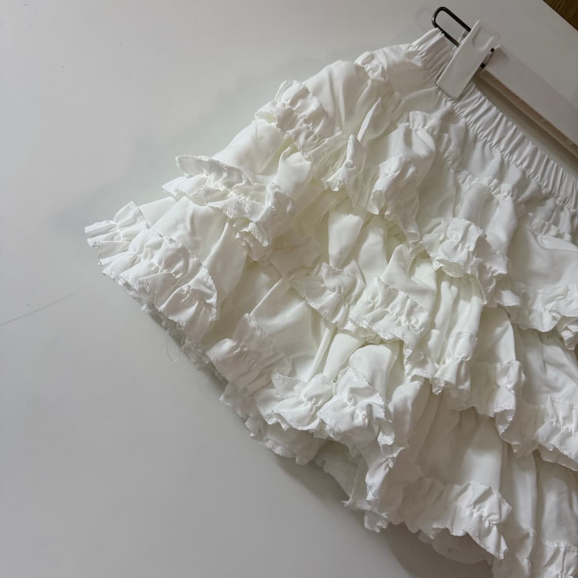새상품 화이트 프릴 캉캉 스커트 상품이미지2