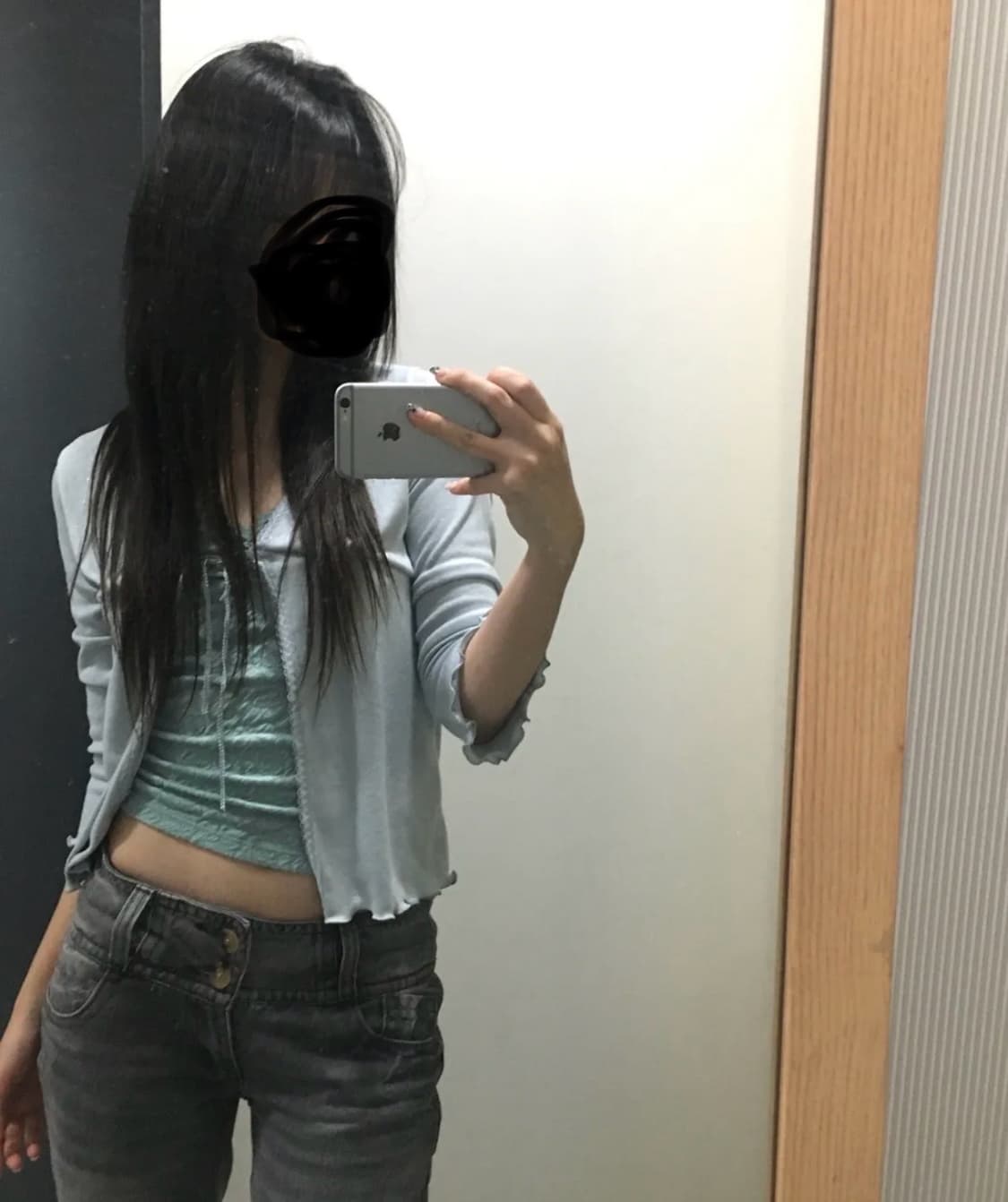 미레코 나시 FLOWER EMBOSSED SLEEVELESS MINT 상품이미지1