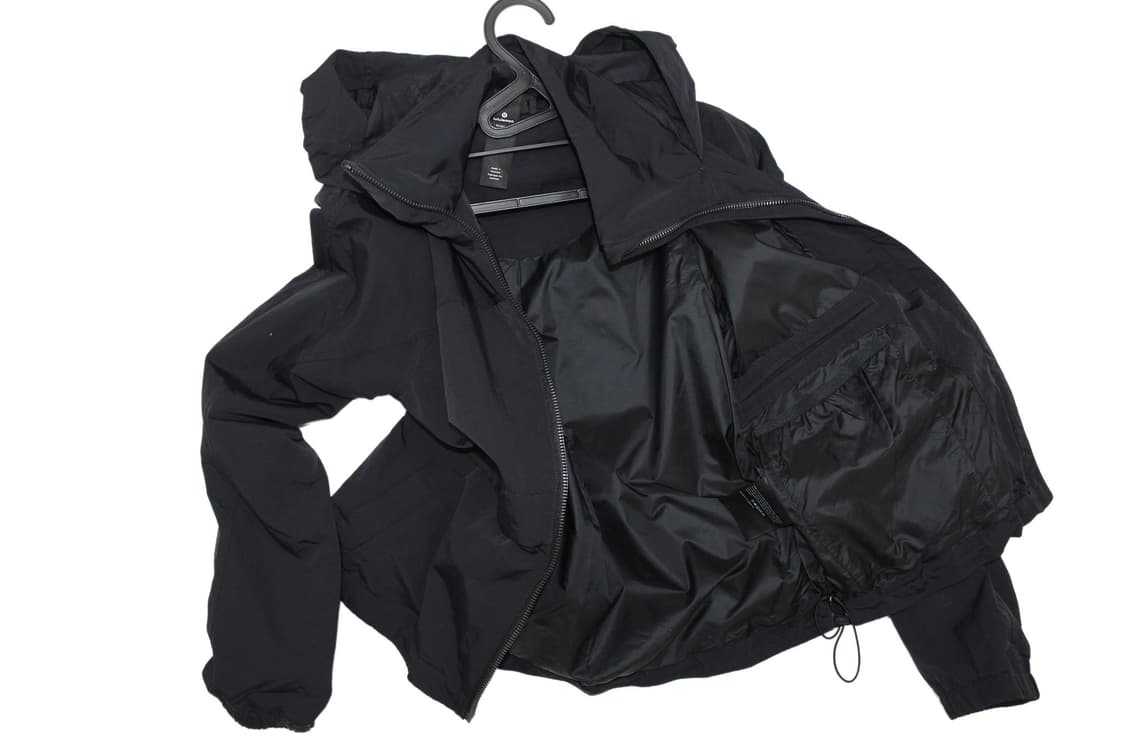 LULULEMON 크롭 테크니컬 나일론 후드 자켓 상품이미지9