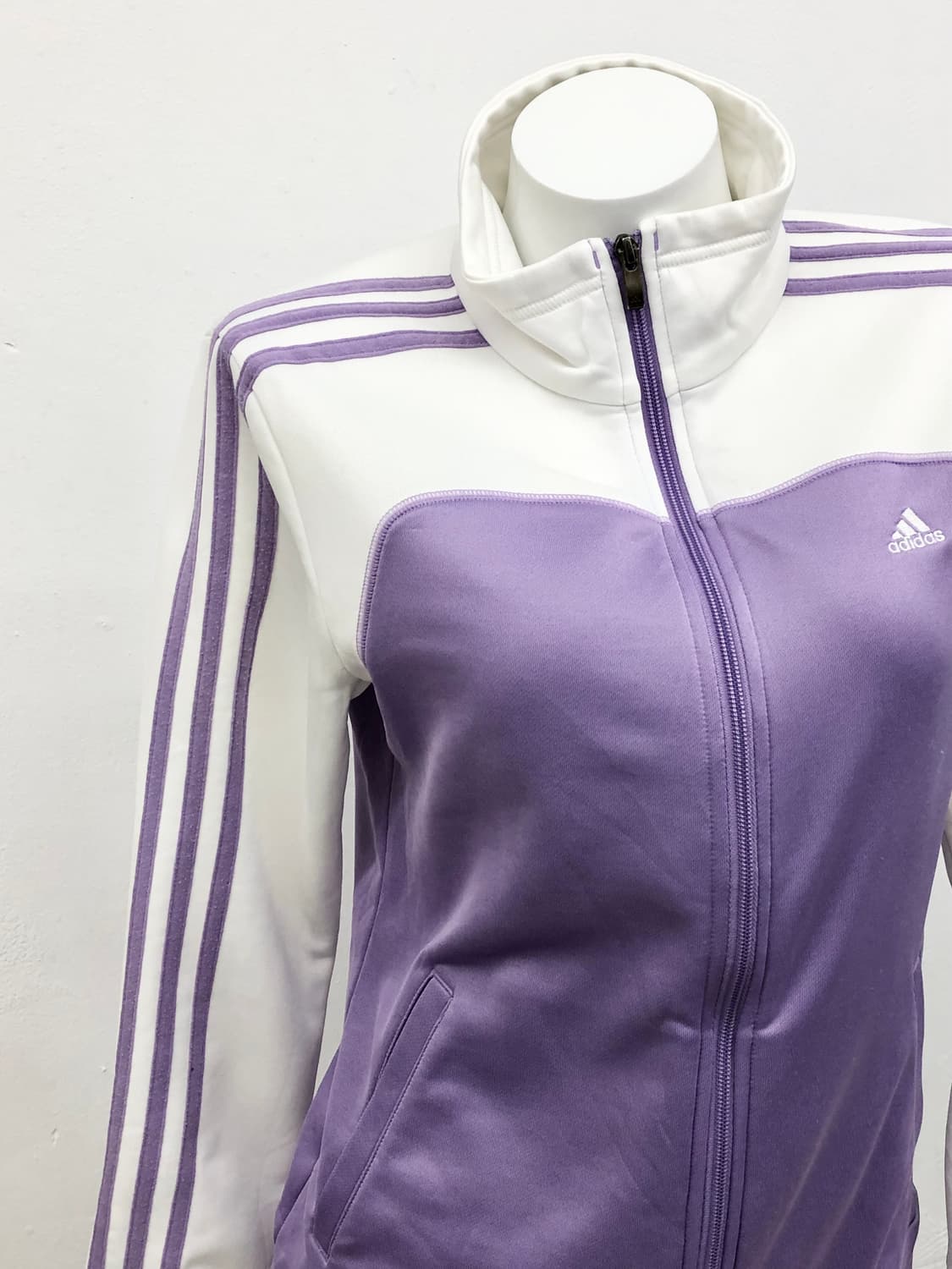 아디다스 연보라 트랙탑 상품이미지3