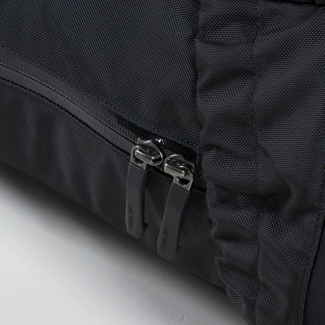 아크테릭스 아로22 백팩 블랙 ll 상품이미지10